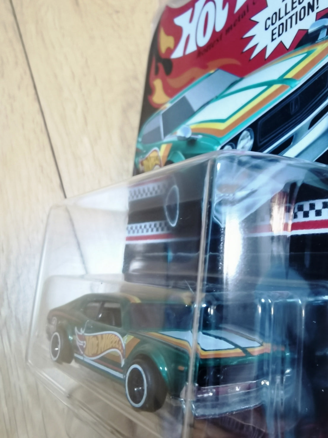 Hot wheels 1:64 NISSAN LAUREL 2000 SGX 2021-COLLECTOREDITION-3-GWL86