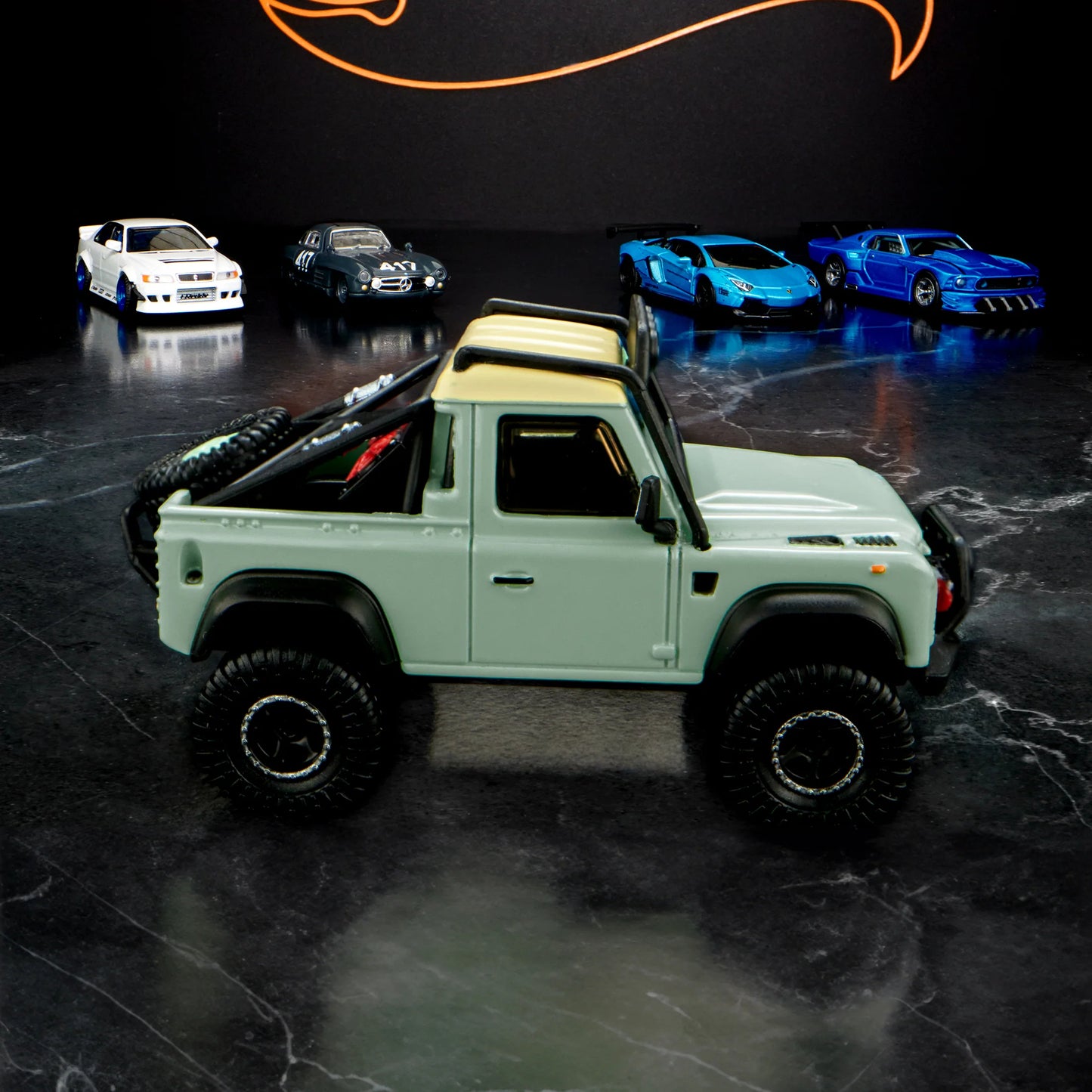 Hot wheels Land Rover Defender 90 Pickup Elite 64-HGW12