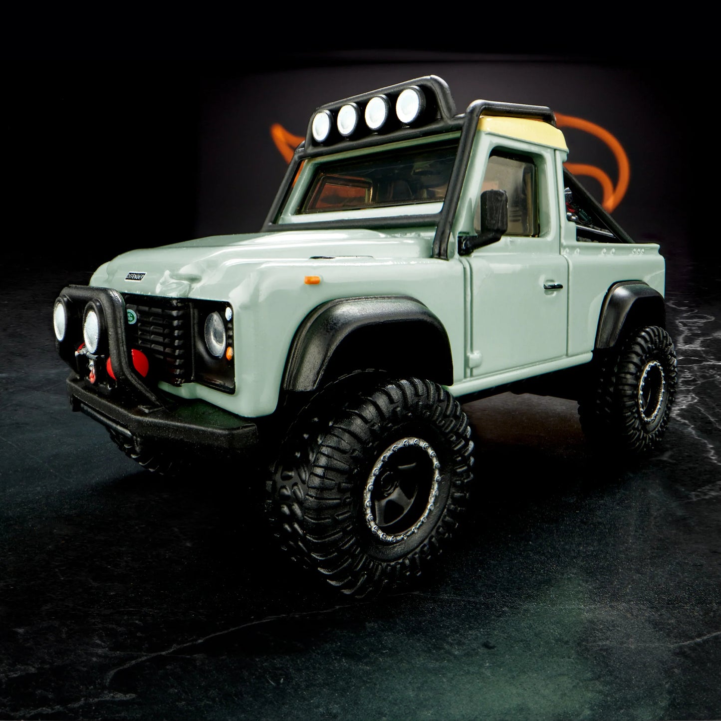 Hot wheels Land Rover Defender 90 Pickup Elite 64-HGW12