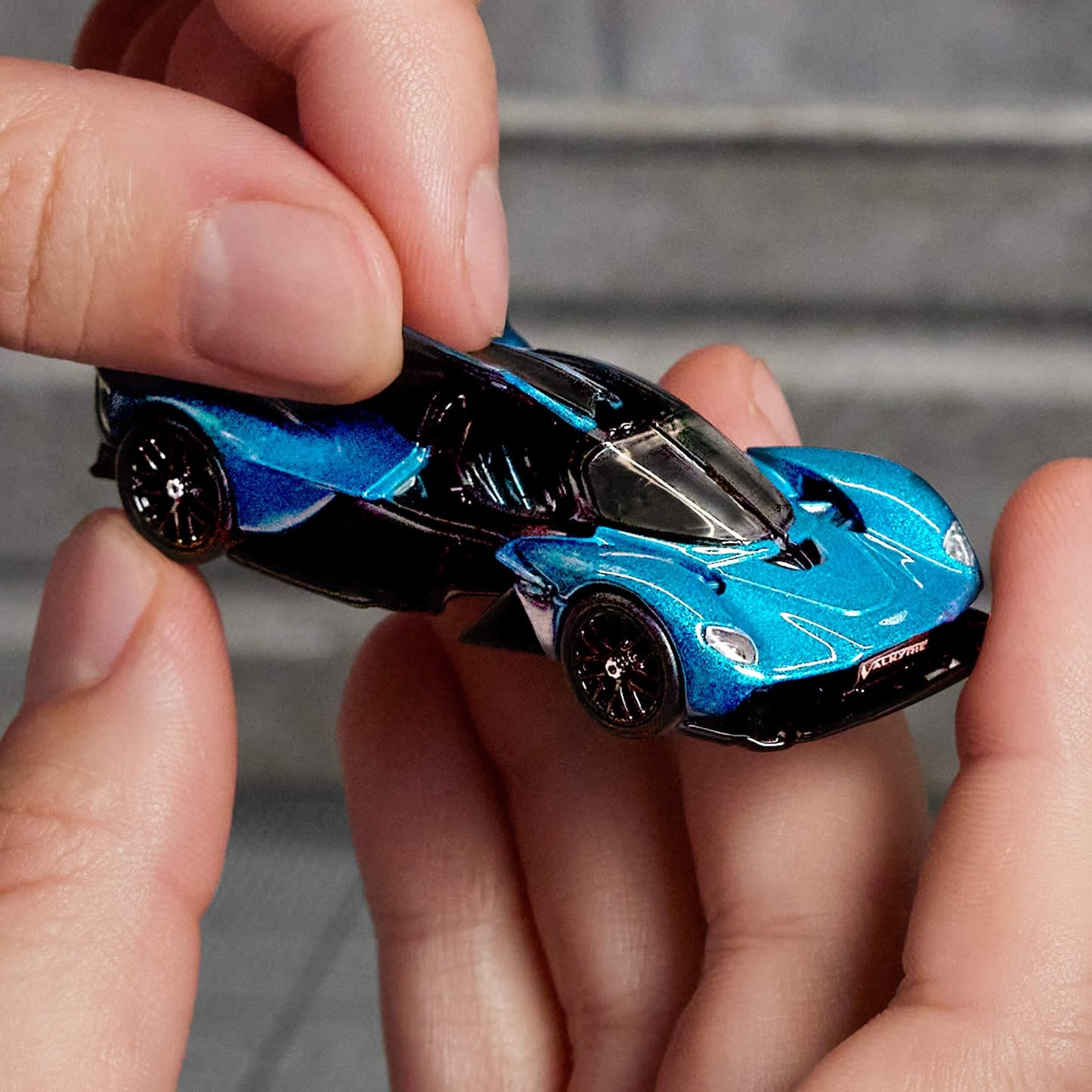 Hot wheels Aston Martin Valkyrie Elite 64-HWR91