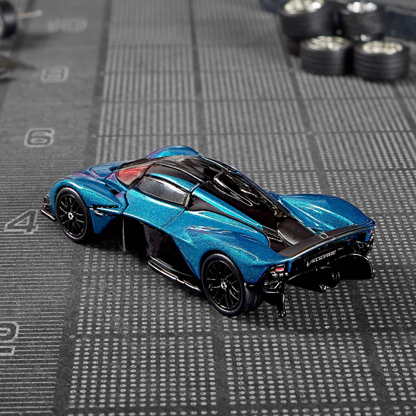 Hot wheels Aston Martin Valkyrie Elite 64-HWR91