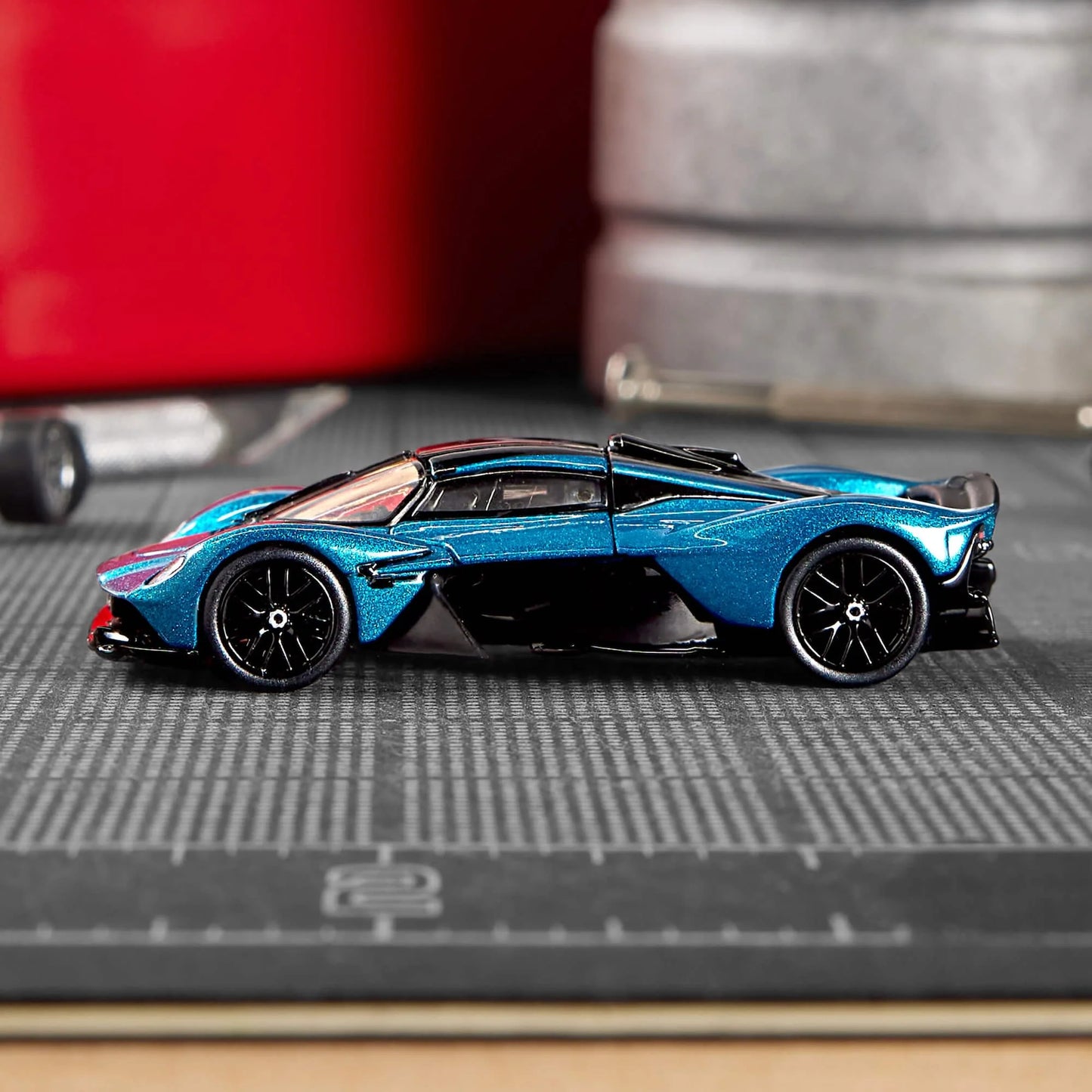 Hot wheels Aston Martin Valkyrie Elite 64-HWR91