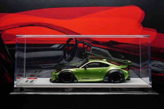 ¡Modelo premium de resina modificado Toyota LB Nation GR86 de carrocería ancha a escala 1:43! Esquema de color verde metalizado perlado. 