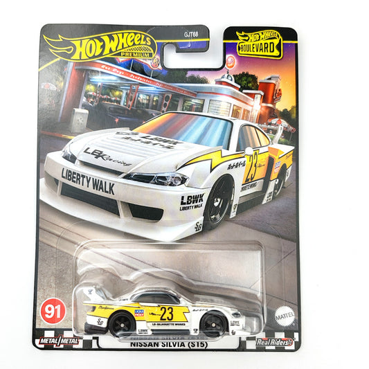 Nissan Silvia (S15) Super Silhouette, escala 1:64, Hot Wheels, GJT68-91-HRT64 