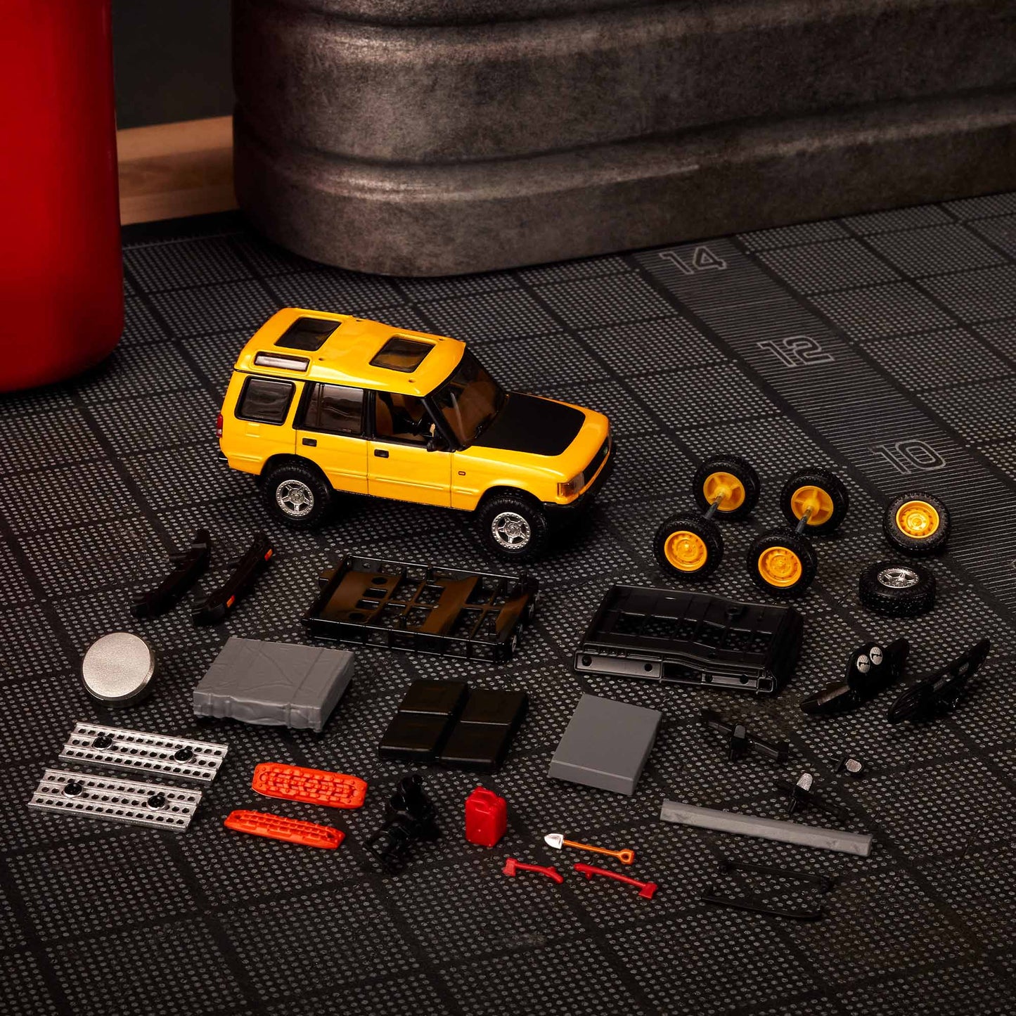 Hot wheels Mod Shop '94 Land Rover Discovery Elite 64-HNJ65